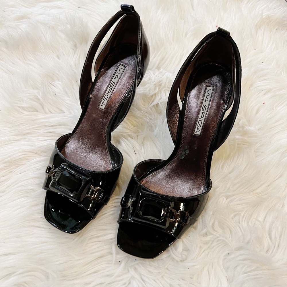 Via Spiga Black Patent Leather Large Jewel Open Toe Heels Women’s Size 7.5M